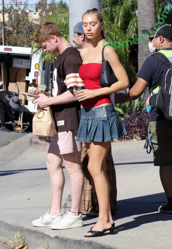 Alexis Ren nude photo #0734 (alexisren / alexisreng / alexisrenofficial / alexxissren)