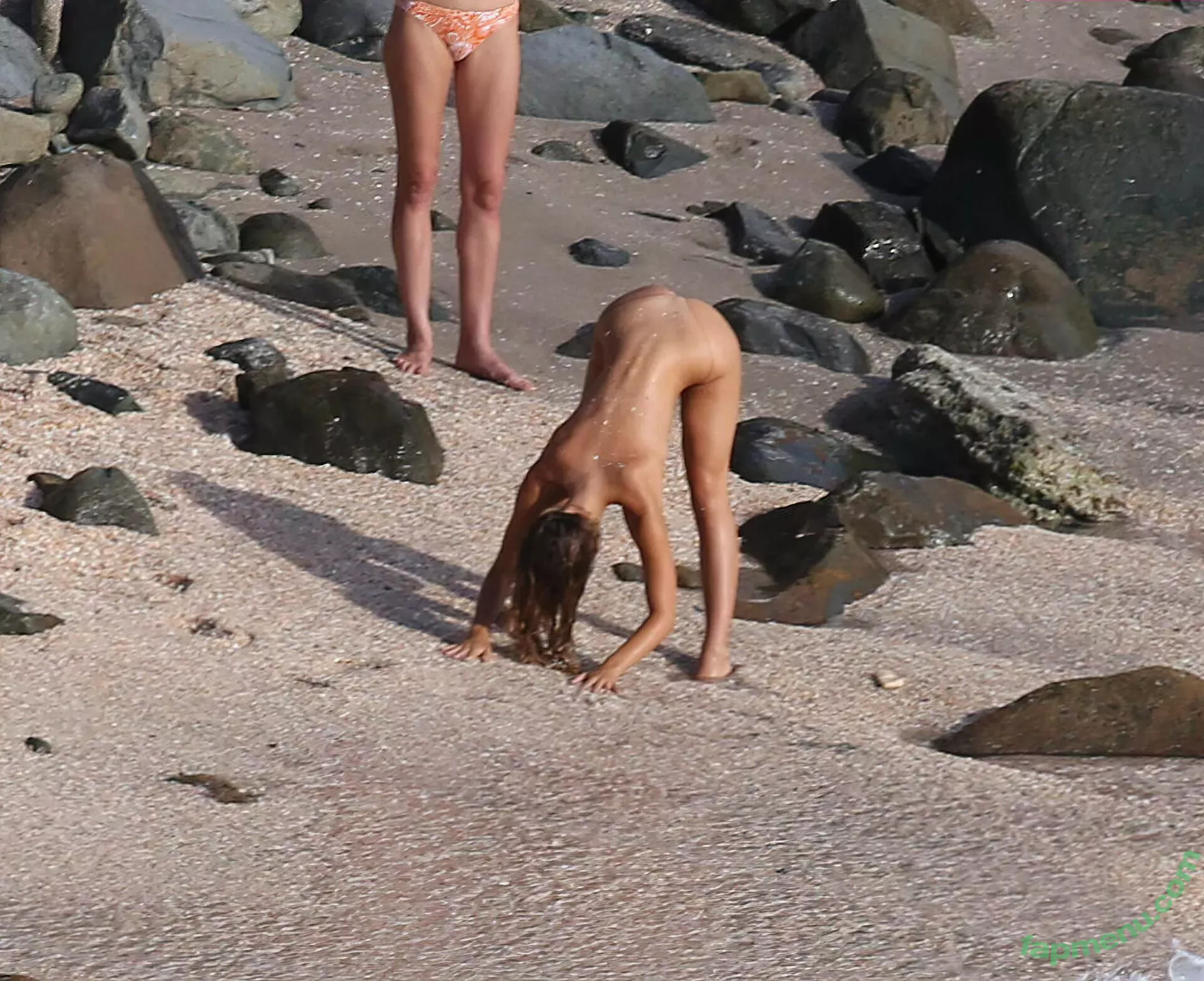 Alexis Ren nude photo #0803 (alexisren / alexisreng / alexisrenofficial / alexxissren)