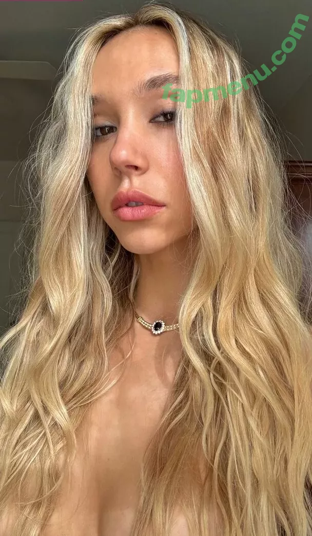 Alexis Ren nude photo #0905 (alexisren / alexisreng / alexisrenofficial / alexxissren)