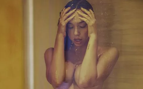 Alexis Ren / alexisren / alexisreng / alexisrenofficial / alexxissren nude photo #1107