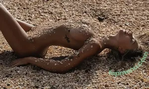 Alexis Ren / alexisren / alexisreng / alexxissren nude photo #1860