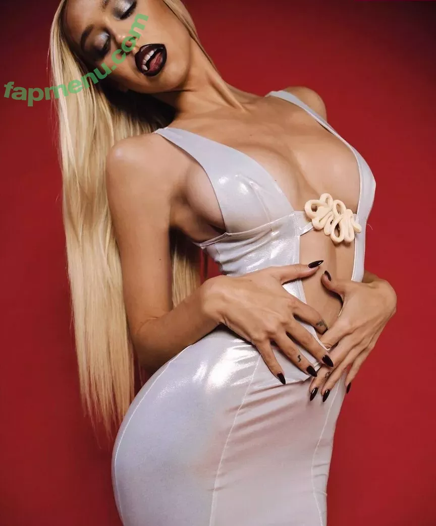 Alexis Ren nude photo #1177 (alexisren / alexisreng / alexisrenofficial / alexxissren)