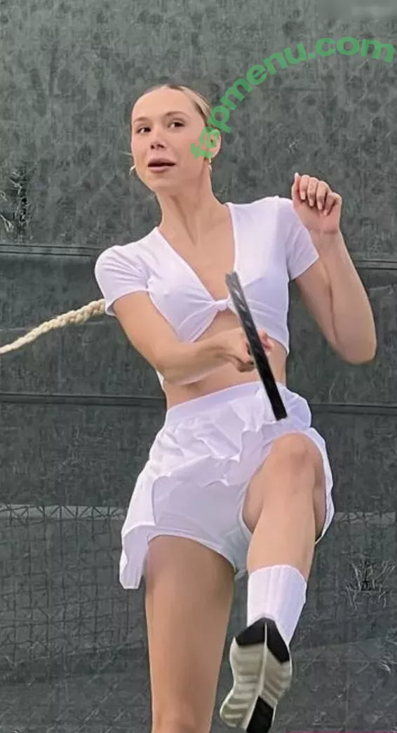 Alexis Ren nude photo #1210 (alexisren / alexisreng / alexisrenofficial / alexxissren)