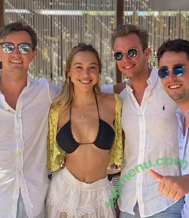 Alexis Ren nude photo #1249 (alexisren / alexisreng / alexisrenofficial / alexxissren)