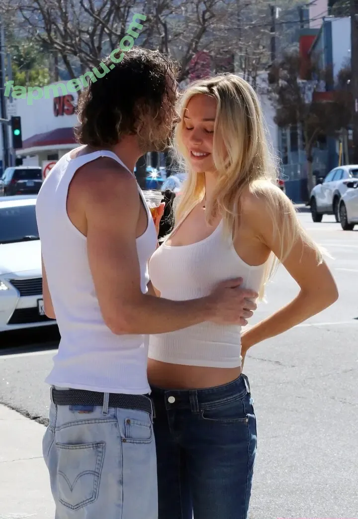 Alexis Ren nude photo #1891 (alexisren / alexisreng / alexxissren)