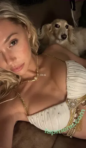 Alexis Ren / alexisren / alexisreng / alexxissren nude photo #2258