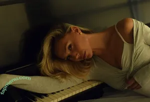 Alexis Ren / alexisren / alexisreng / alexisrenofficial / alexxissren nude photo #2350