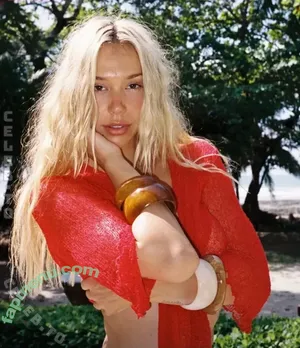 Alexis Ren / alexisren / alexisreng / alexisrenofficial / alexxissren nude photo #2437