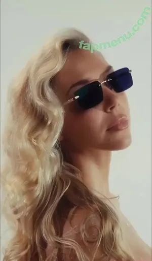 Alexis Ren / alexisren / alexisreng / alexisrenofficial / alexxissren nude photo #2467