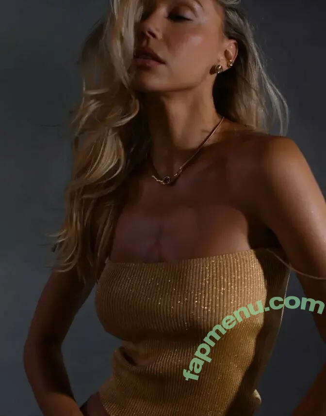 Alexis Ren nude photo #2357 (alexisren / alexisreng / alexisrenofficial / alexxissren)