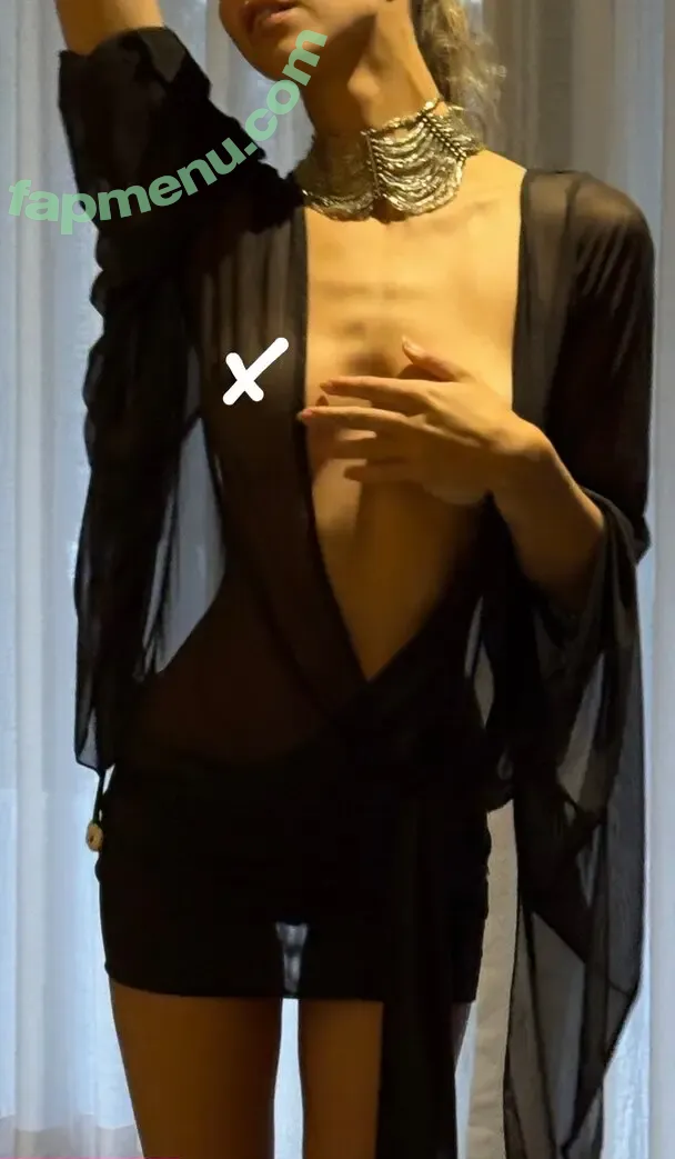 Alexis Ren nude photo #2402 (alexisren / alexisreng / alexisrenofficial / alexxissren)