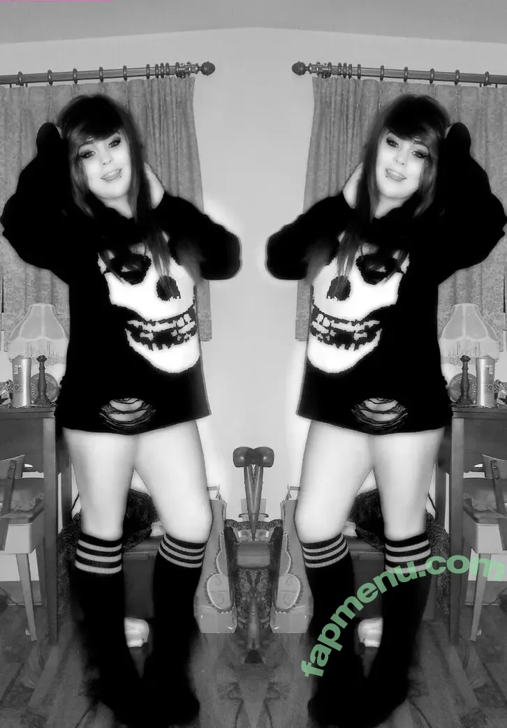 Alexis Senay nude photo #0012 (lexibunnyyy)