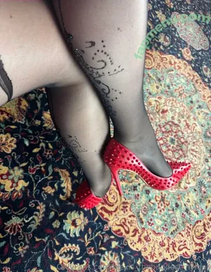 alexis_thebaddest_nylons / queenalexis_thebaddest nude photo #0018