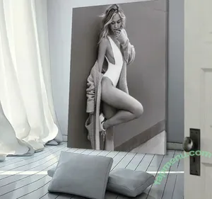  nude photo #0007