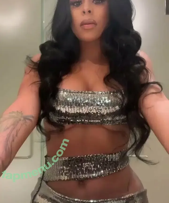 Alexisskyy nude photo #0011 (alexisskyy_)