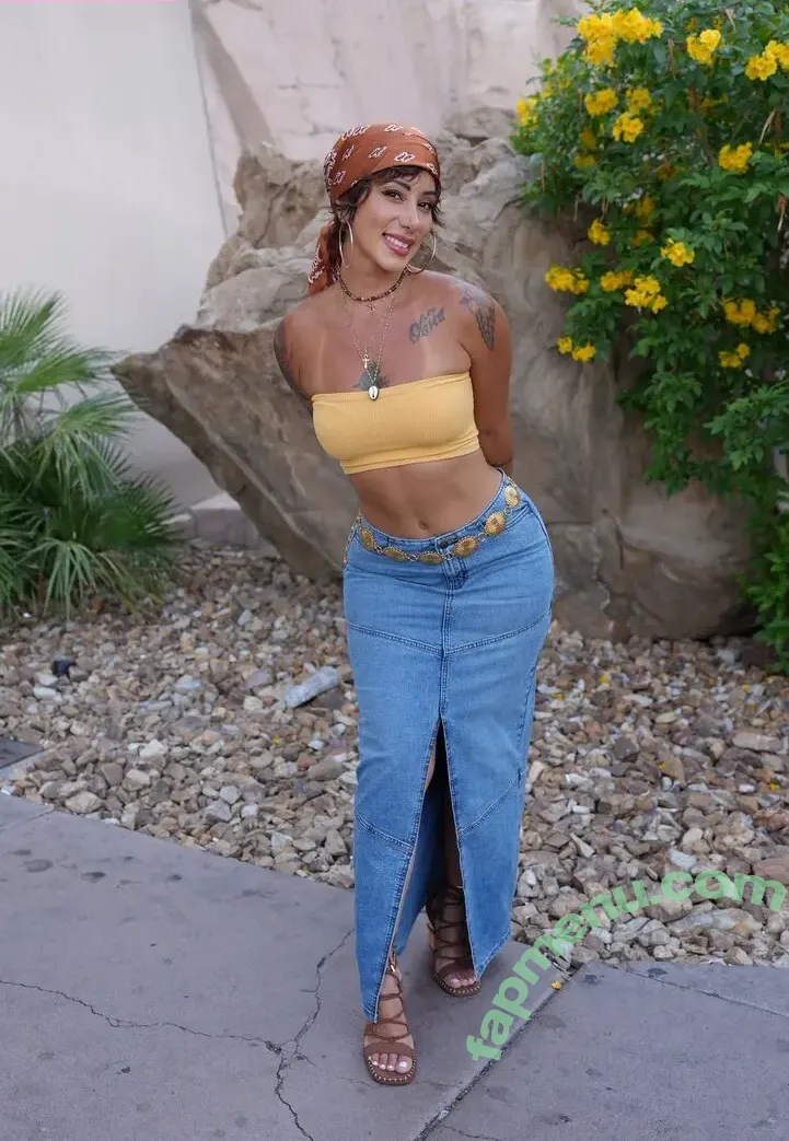 alexisthatfox nude photo #0001 (alexisthatfox)