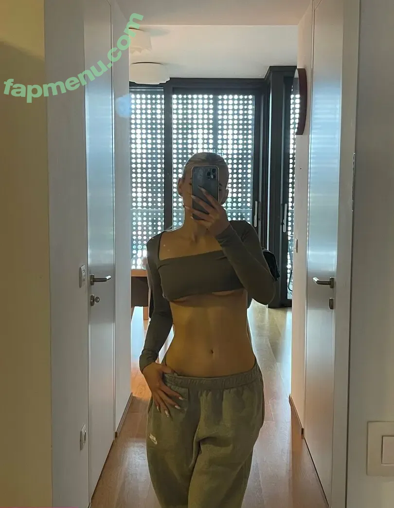 alexmooretv nude photo #0002 (alexmooretv)