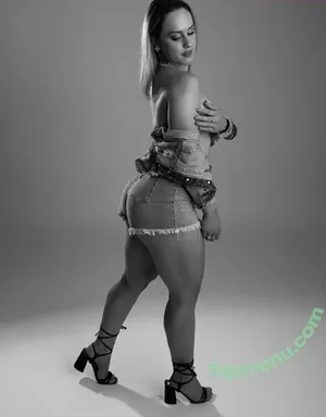 Alexsandra Schneider / alexsandra_schneiderr nude photo #0013