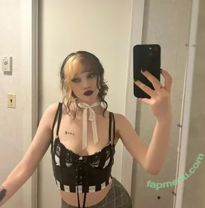 alexsfunhouse3 / alexsfunhouse / alexsplayhouse nude photo #0007