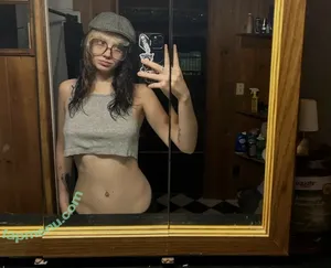 alexsfunhouse3 / alexsfunhouse / alexsplayhouse nude photo #0008