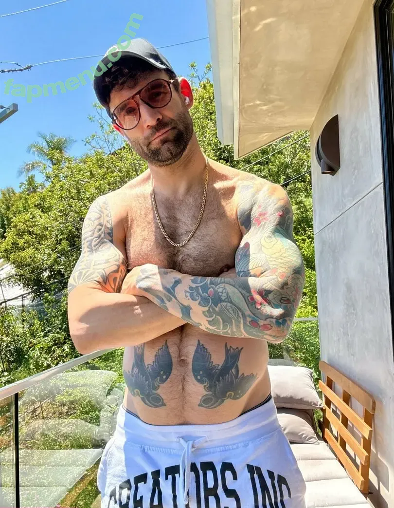 alexthelegend nude photo #0199 (therealalexlegend)