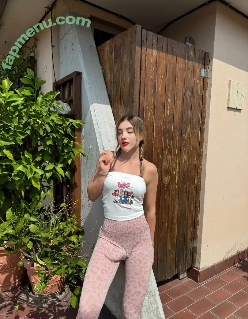 alextsgirl nude photo #0047 (itstsalex)
