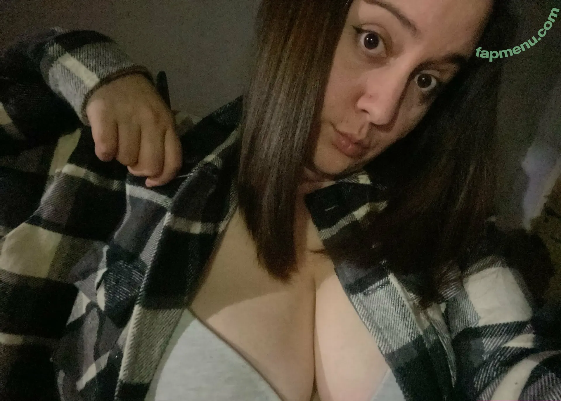 alexxxa5 nude photo #0002 (alex05______)