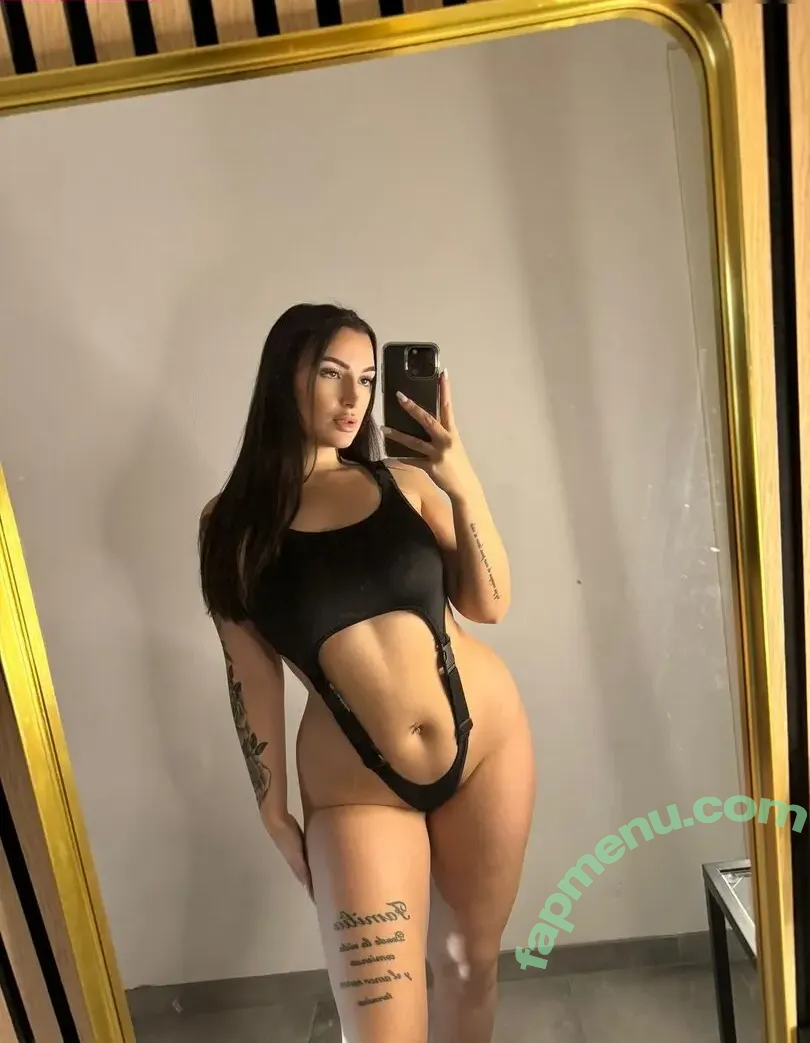 Aleyna Reyes nude photo #0004 (Aleyna Reyes)