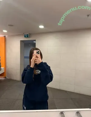 aleynasbaddie / luzdabaddie_ nude photo #0018