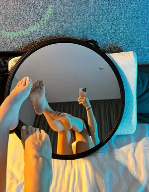 aleynasbaddie / luzdabaddie_ nude photo #0023