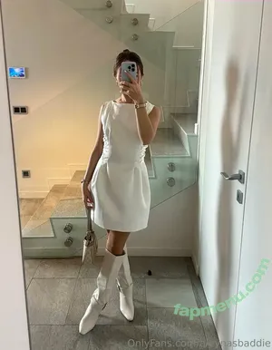 aleynasbaddie / luzdabaddie_ nude photo #0029