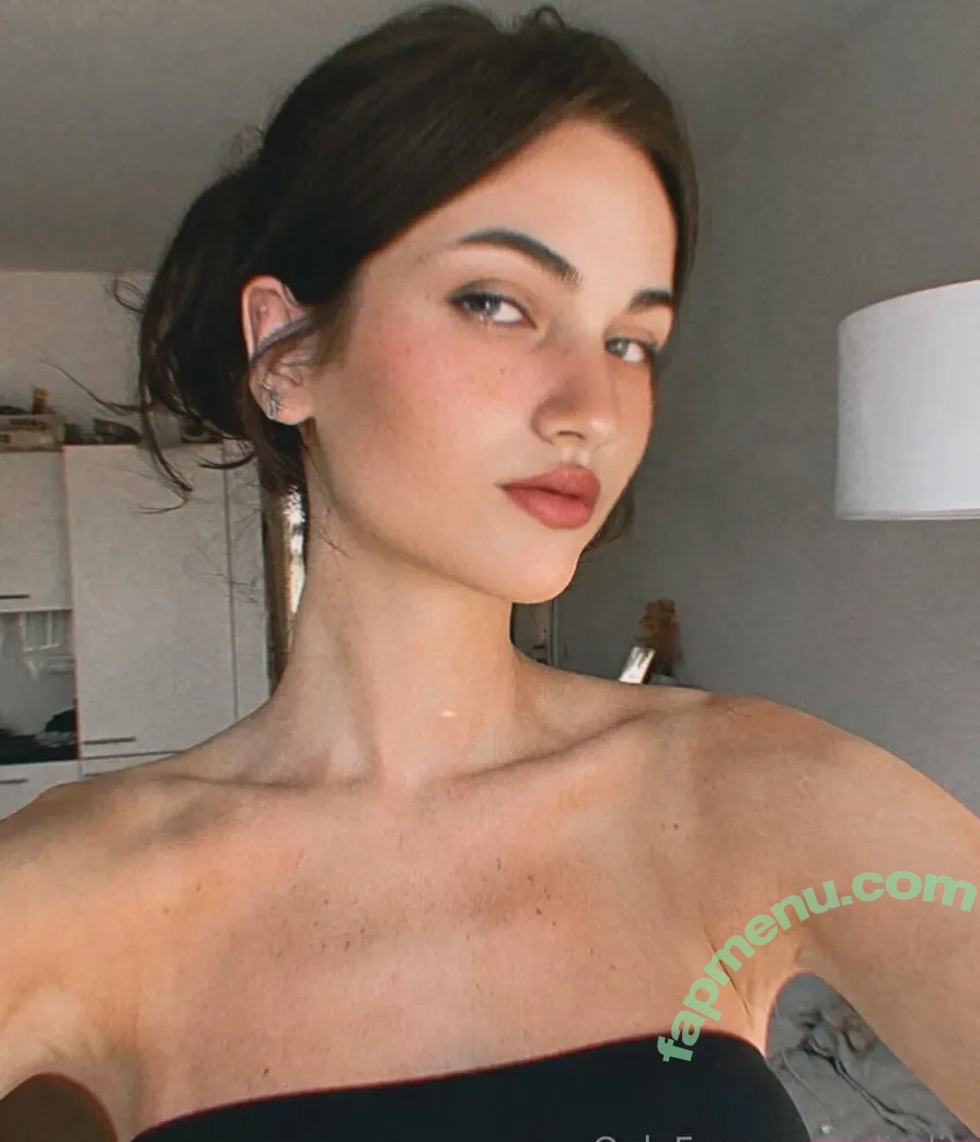 ali.alin nude photo #0009 (ali.alin.alina)