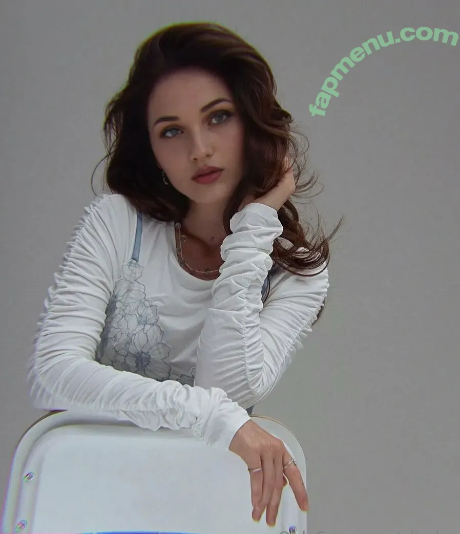 ali.alin nude photo #0022 (ali.alin.alina)