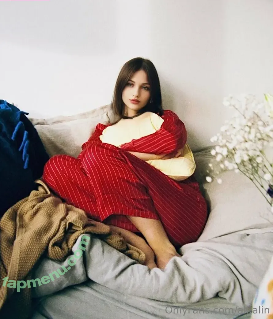 ali.alin nude photo #0025 (ali.alin.alina)