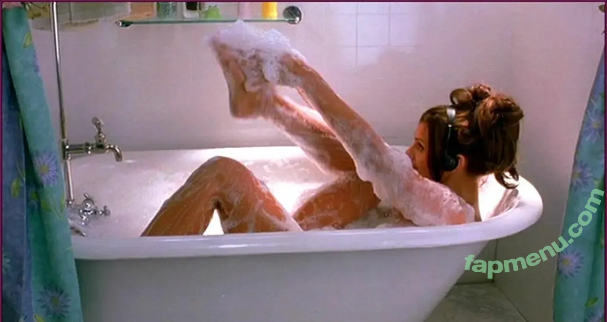 Ali Landry nude photo #0019 (alilandry)