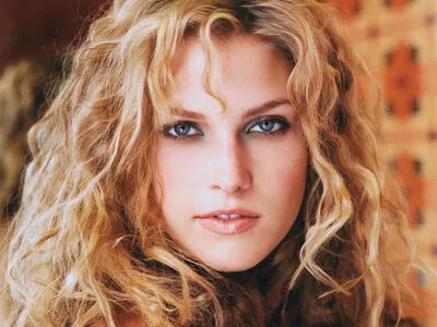 Ali Larter / alilarter nude photo #0057