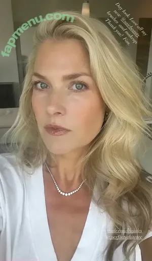 Ali Larter nude
