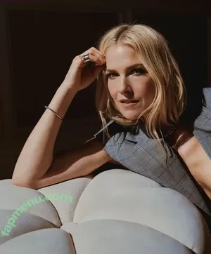 Ali Larter / alilarter nude photo #0588