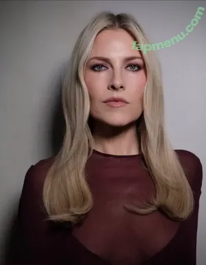 Ali Larter / alilarter nude photo #0660