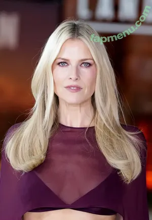 Ali Larter / alilarter nude photo #0667