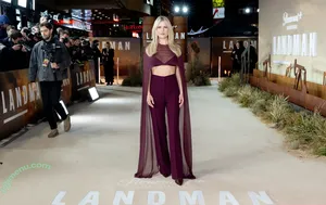 Ali Larter / alilarter nude photo #0681