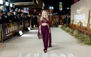 Ali Larter / alilarter nude photo #0682