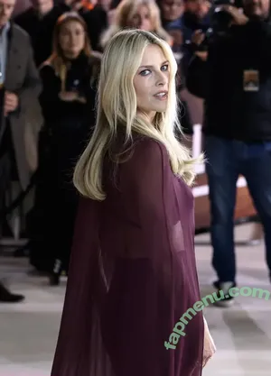 Ali Larter / alilarter nude photo #0686