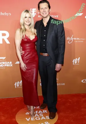 Ali Larter / alilarter nude photo #0714