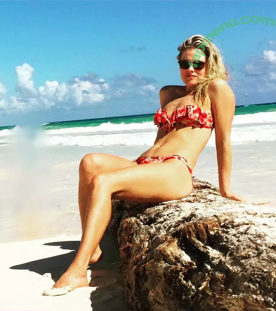 Ali Larter nude photo #0044 (alilarter)