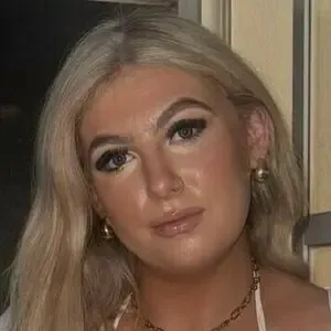 Ali.leahy nude photo #0004