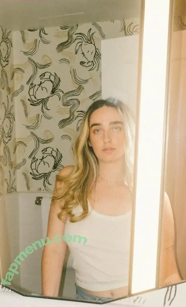 Ali Macofsky nude photo #0004 (Self-Labeled Comedian / notalimac)