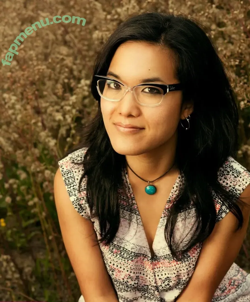 Ali Wong nude photo #0017 (Ali Wong)