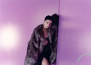 Alia Bhatt / aliaa08 / aliaabhatt nude photo #0103