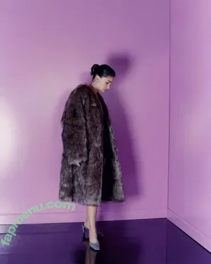Alia Bhatt / aliaa08 / aliaabhatt nude photo #0104
